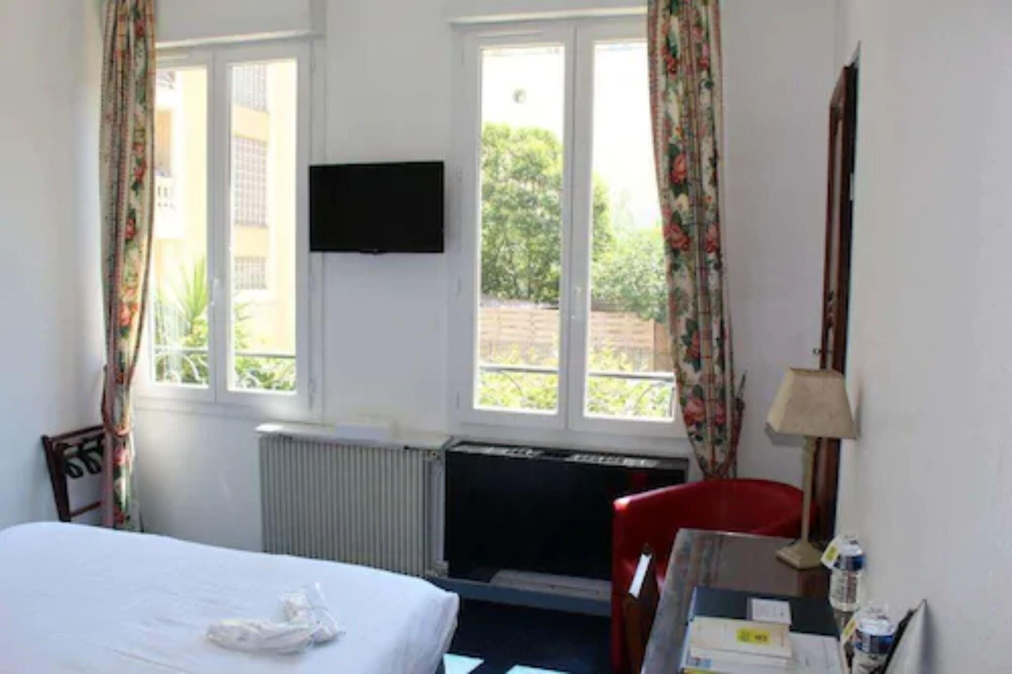 Ruc Hotel Cannes Exterior foto