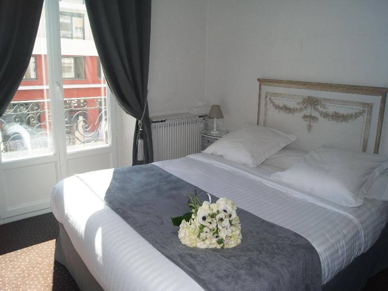 Ruc Hotel Cannes Exterior foto