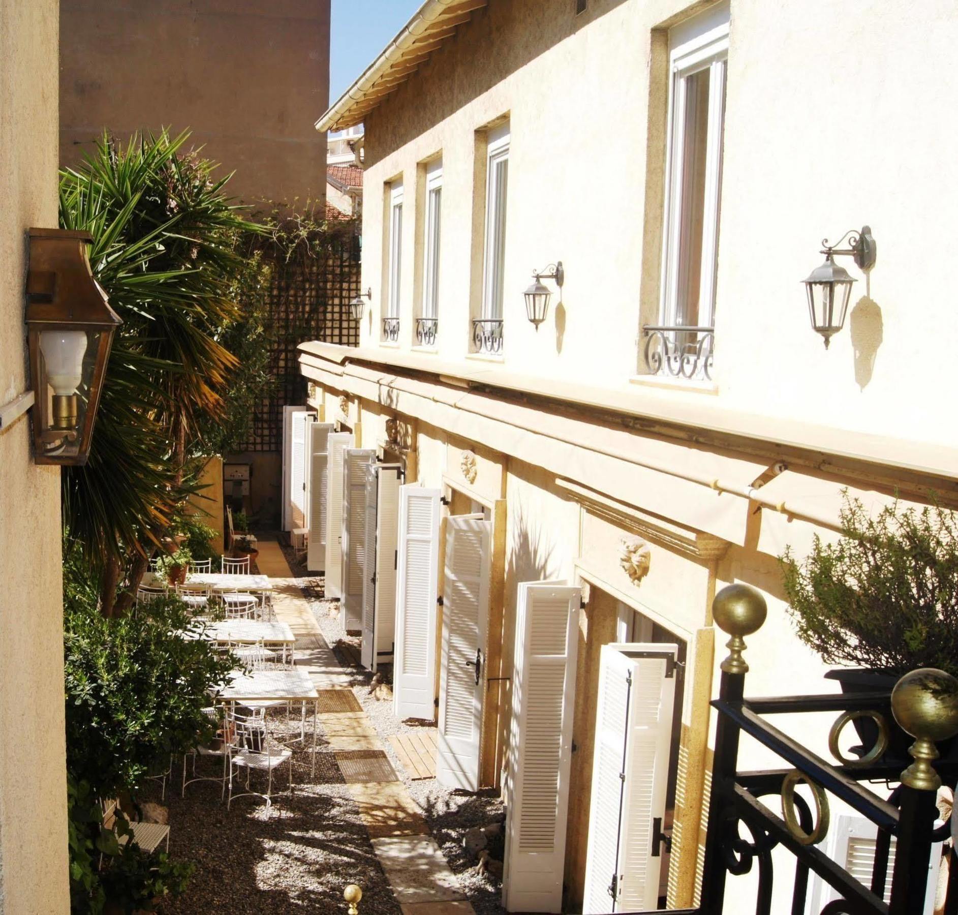 Ruc Hotel Cannes Exterior foto